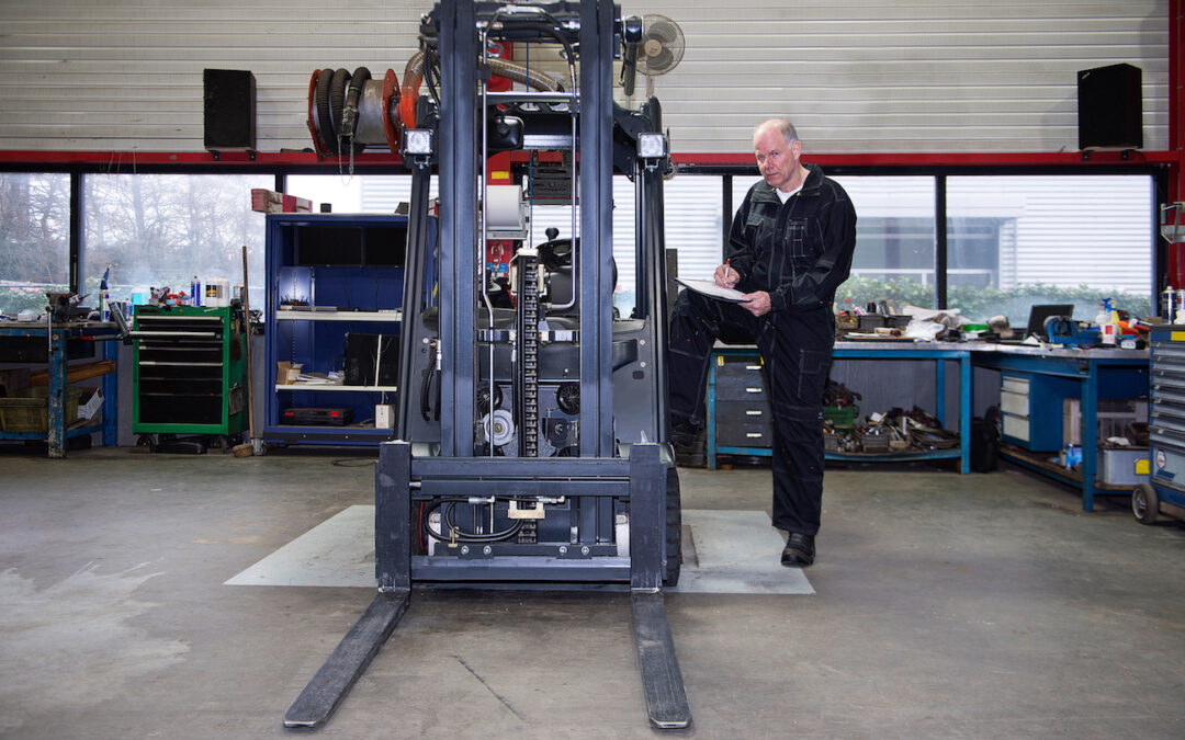How to Inspect the Forklift