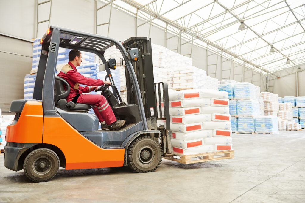 How to Safely Operate a Forklift